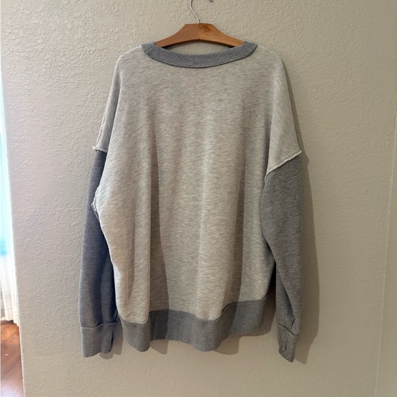 FP Movement by Free People Start Up Pullover Sweatshirt EUC Gray - Picture 4 of 4